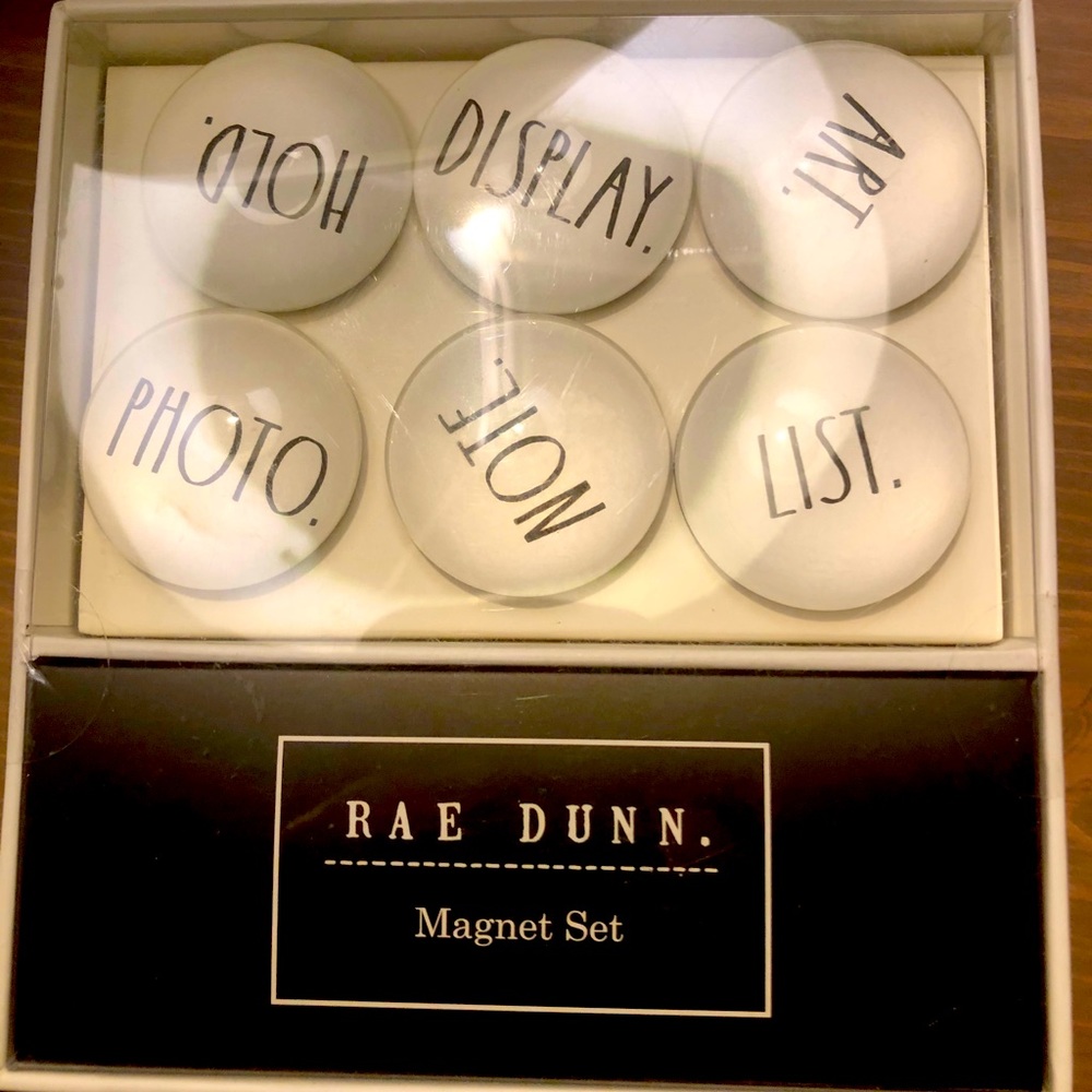 Brand New Sealed Rae Dunn Glass Magnet Set
